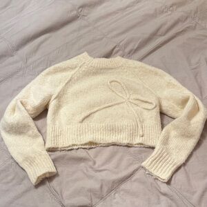 American Eagle Outfitters Cream Sweater with Bow